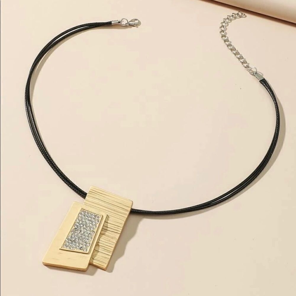 Abstract Statement Necklace - Picture 2 of 3